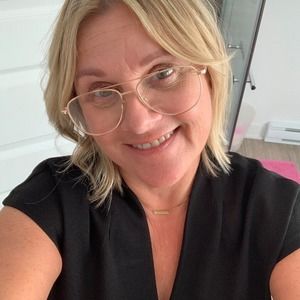 Meet your Posher, Nathalie